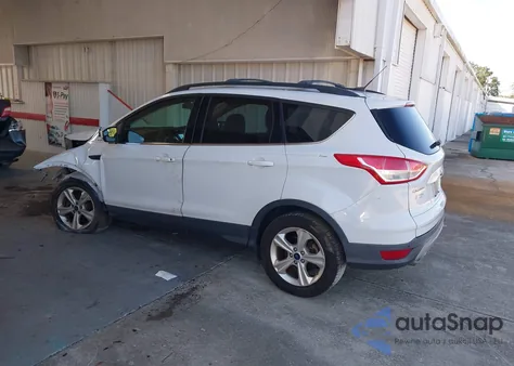 2016 Ford Escape Se from USA, damaged, VIN 1FMCU0GXXGUC06199